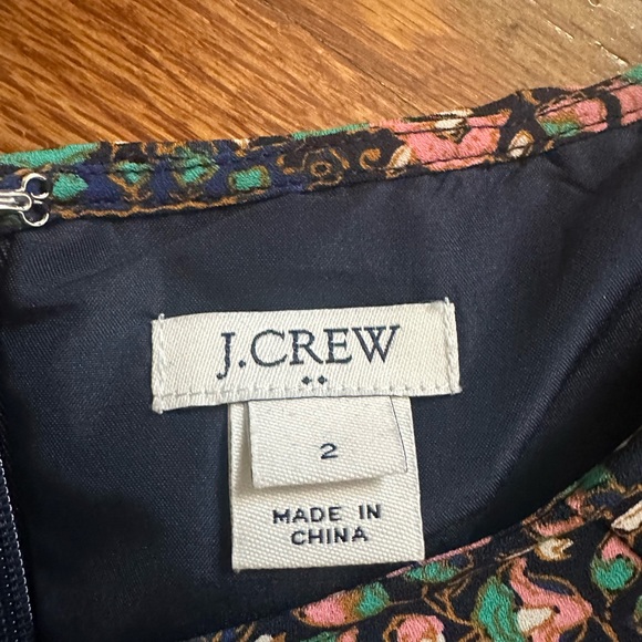 JCrew Short-sleeve flutter dress | size 2 - Picture 4 of 7